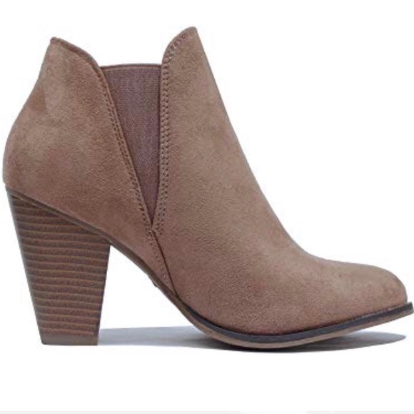 Block Heel Ankle Booties - Picture 3 of 7